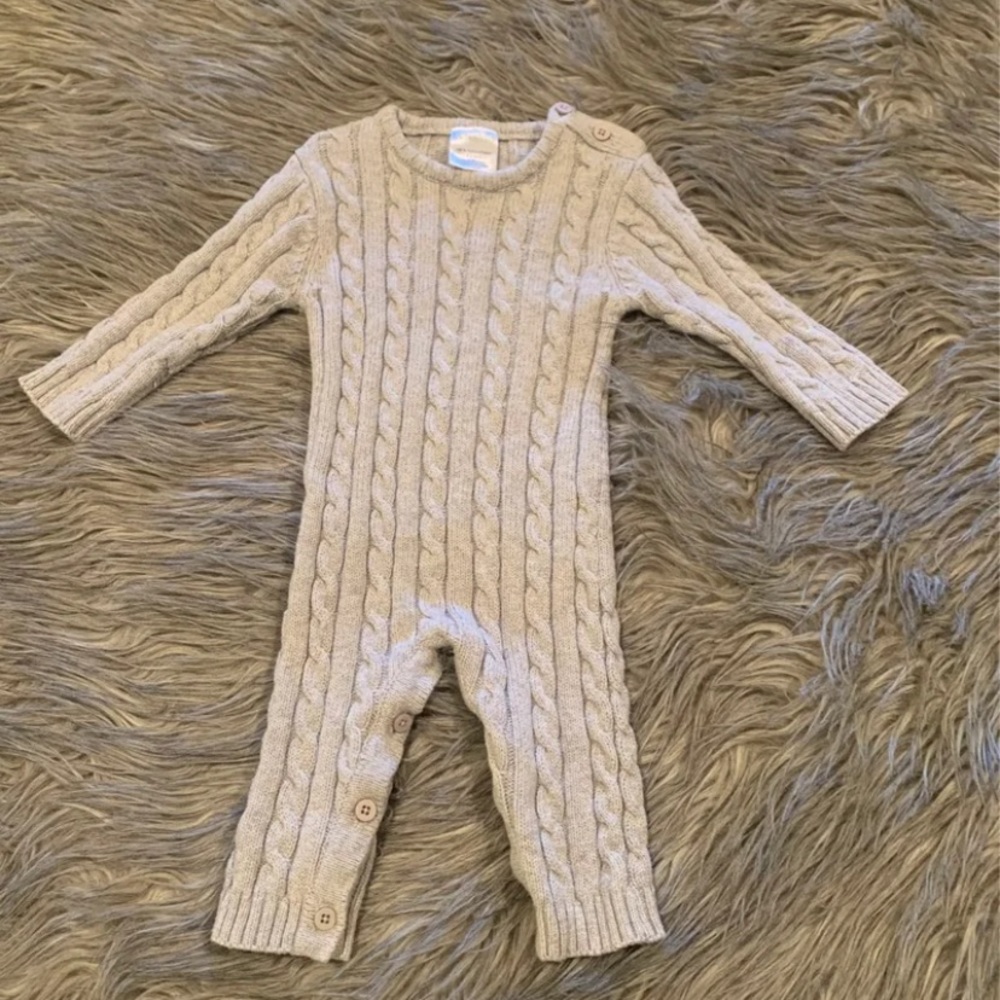 Tots Fifth Avenue 6-9m cable knit one piece